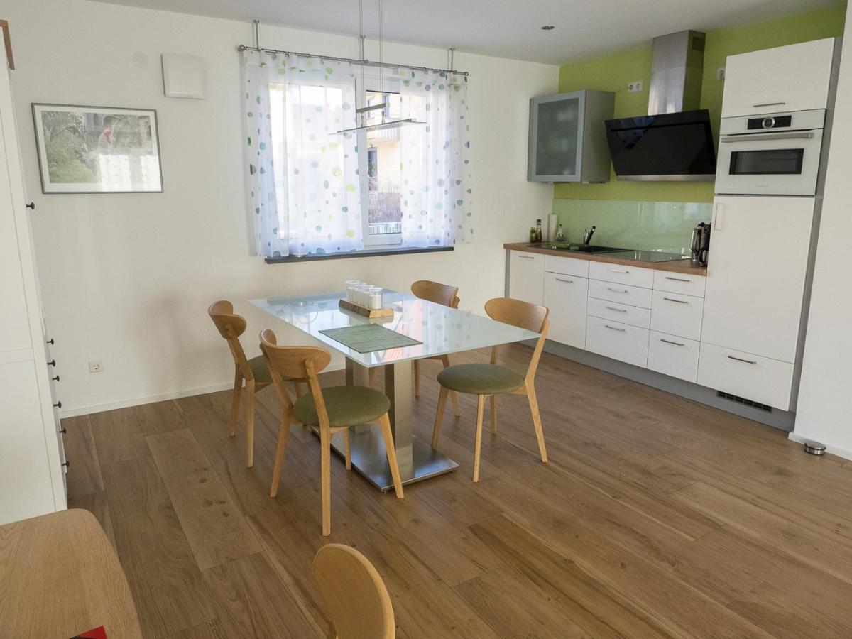 16Lilien Apartmentwohnung Waiblingen  Exteriér fotografie